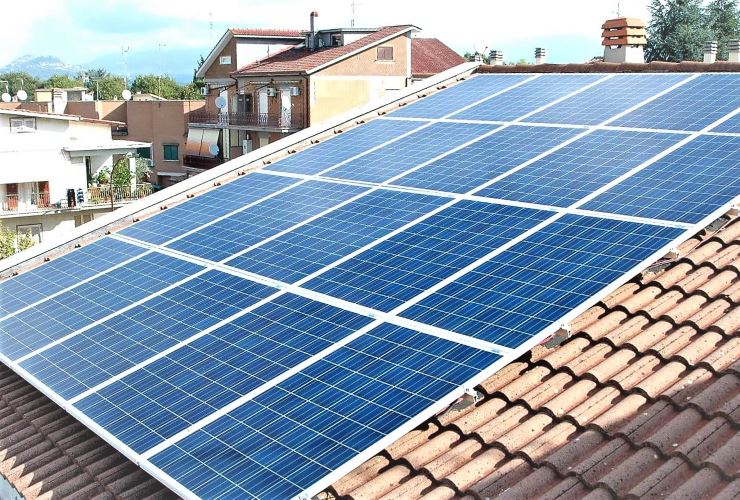 impianti fotovoltaici, pannelli solare, stringhe fotovoltaiche, pulizia, manutenzione, verifiche, realizzazione, progettazione